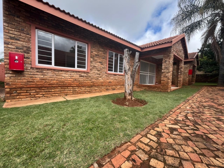 To Let 3 Bedroom Property for Rent in Doringkruin North West